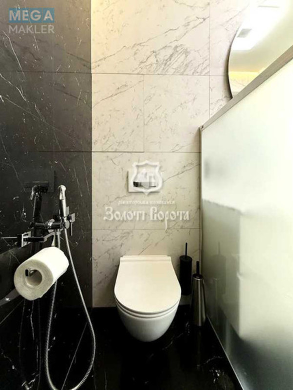 Оренда 2 кімнатної квартири, <a class="location-link" href="/kiev/" title="Недвижимость Київ">Київ</a>, <a class="location-link" href="/kiev/pecherskij/" title="Недвижимость Печерський район">Печерський р-н</a>, Джона Маккейна вул., 7 (изображение 17)