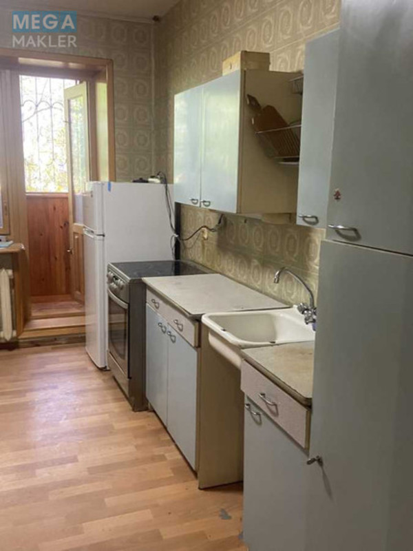 Оренда 1 кімнатної квартири, <a class="location-link" href="/kiev/" title="Недвижимость Київ">Київ</a>, <a class="location-link" href="/kiev/darnickij/" title="Недвижимость Дарницький район">Дарницький р-н</a>, Урлівська вул., 9 (изображение 3)