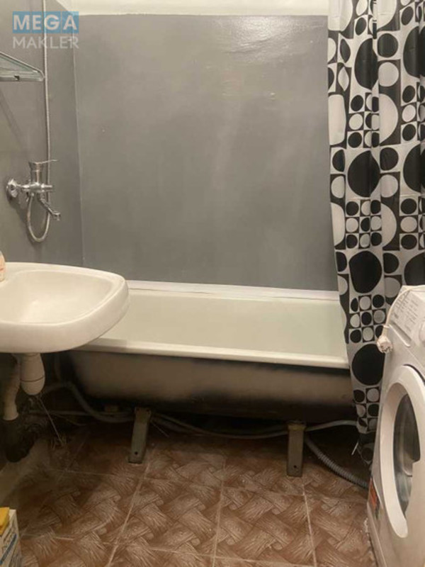 Оренда 1 кімнатної квартири, <a class="location-link" href="/kiev/" title="Недвижимость Київ">Київ</a>, <a class="location-link" href="/kiev/darnickij/" title="Недвижимость Дарницький район">Дарницький р-н</a>, Урлівська вул., 9 (изображение 5)