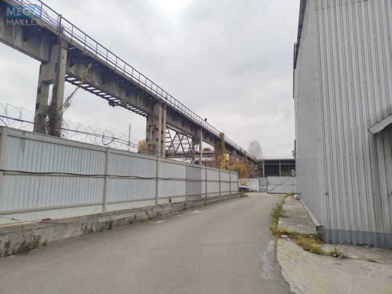 Оренда комерційної нерухомості, 300&nbsp;кв.м, под склад, <a class="location-link" href="/kiev/" title="Недвижимость Київ">Київ</a>, <a class="location-link" href="/kiev/goloseevskij/" title="Недвижимость Голосіївський район">Голосіївський р-н</a>, Будіндустрії вул., 8Б (изображение 13)