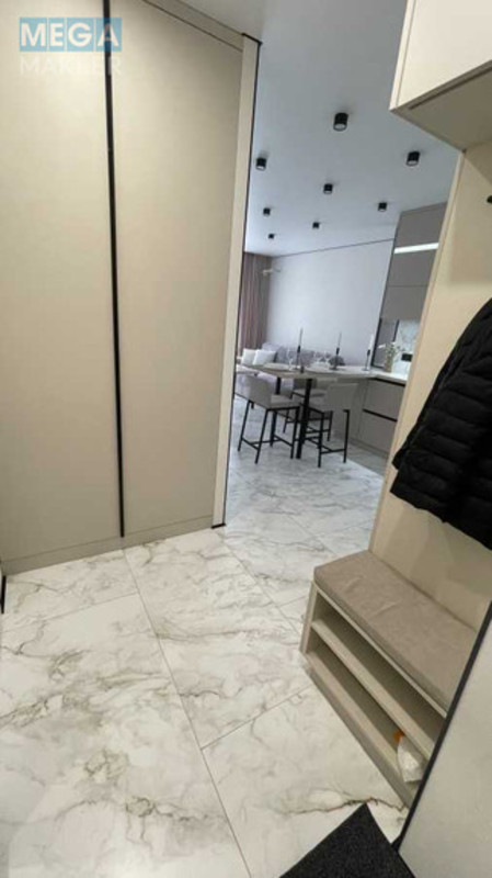 Оренда 2 кімнатної квартири, <a class="location-link" href="/kiev/" title="Недвижимость Київ">Київ</a>, <a class="location-link" href="/kiev/goloseevskij/" title="Недвижимость Голосіївський район">Голосіївський р-н</a>, Кольцевая дорога, 1 (изображение 2)