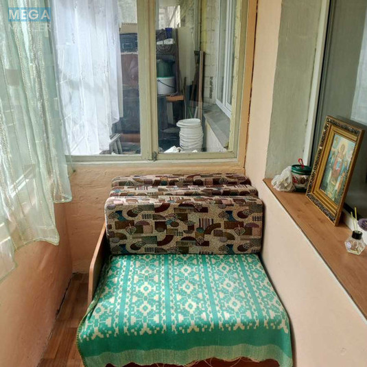 Оренда 1 кімнатної квартири, <a class="location-link" href="/kiev/" title="Недвижимость Київ">Київ</a>, <a class="location-link" href="/kiev/pecherskij/" title="Недвижимость Печерський район">Печерський р-н</a>, Правобережна вул., 3 (изображение 5)