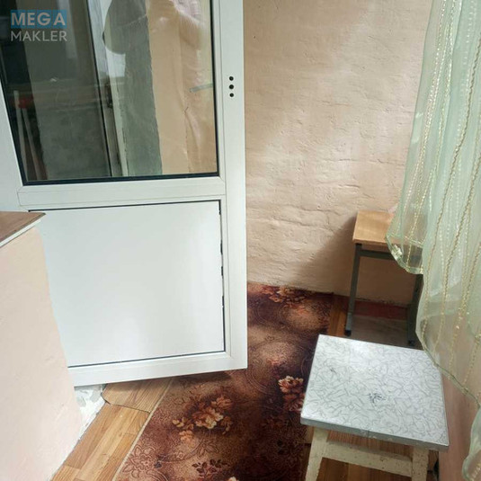 Оренда 1 кімнатної квартири, <a class="location-link" href="/kiev/" title="Недвижимость Київ">Київ</a>, <a class="location-link" href="/kiev/pecherskij/" title="Недвижимость Печерський район">Печерський р-н</a>, Правобережна вул., 3 (изображение 9)