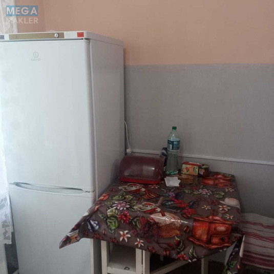 Оренда 1 кімнатної квартири, <a class="location-link" href="/kiev/" title="Недвижимость Київ">Київ</a>, <a class="location-link" href="/kiev/pecherskij/" title="Недвижимость Печерський район">Печерський р-н</a>, Правобережна вул., 3 (изображение 10)