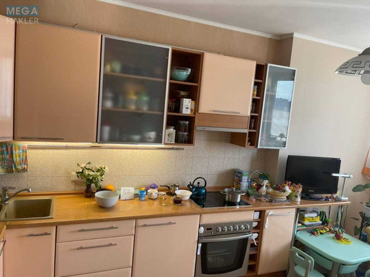 Оренда 2 кімнатної квартири, <a class="location-link" href="/kiev/" title="Недвижимость Київ">Київ</a>, <a class="location-link" href="/kiev/shevchenkovskij/" title="Недвижимость Шевченківський район">Шевченківський р-н</a>, Татарская ул., 7 (изображение 2)