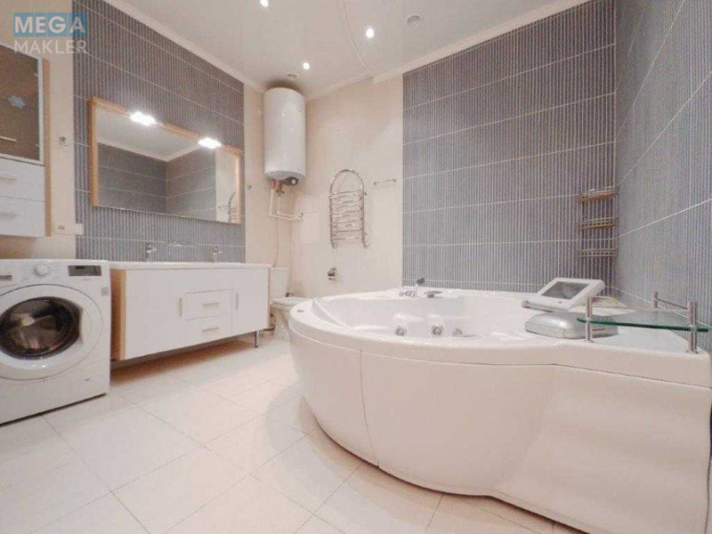 Оренда 3 кімнатної квартири, <a class="location-link" href="/kiev/" title="Недвижимость Київ">Київ</a>, <a class="location-link" href="/kiev/shevchenkovskij/" title="Недвижимость Шевченківський район">Шевченківський р-н</a>, Саксаганского ул., 121 (изображение 15)