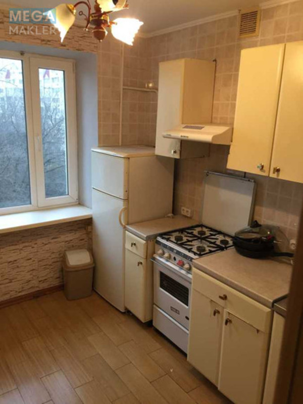 Оренда 1 кімнатної квартири, <a class="location-link" href="/odessa/" title="Недвижимость Одеса">Одеса</a>, <a class="location-link" href="/odessa/malinovskij/" title="Недвижимость Малиновський район">Малиновський р-н</a>, Комитетская, 17/19 (изображение 8)