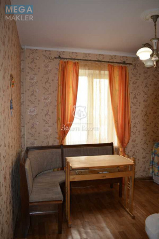 Продаж 2 кімнатної квартири (62,9/32/11,7), 1 пов. 4 пов. будинку, <a class="location-link" href="/kiev/" title="Недвижимость Київ">Київ</a>, <a class="location-link" href="/kiev/podolskij/" title="Недвижимость Подільський район">Подільський р-н</a>, Вітряні Гори вул., 2а (изображение 9)