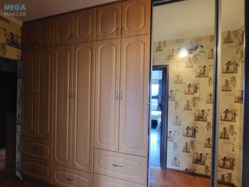 Оренда 3 кімнатної квартири, <a class="location-link" href="/kiev/" title="Недвижимость Київ">Київ</a>, <a class="location-link" href="/kiev/darnickij/" title="Недвижимость Дарницький район">Дарницький р-н</a>, Харківське шосе, 168є (изображение 19)