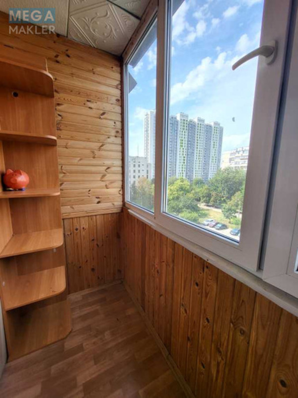 Оренда 3 кімнатної квартири, <a class="location-link" href="/kiev/" title="Недвижимость Київ">Київ</a>, <a class="location-link" href="/kiev/darnickij/" title="Недвижимость Дарницький район">Дарницький р-н</a>, Харківське шосе, 168є (изображение 21)