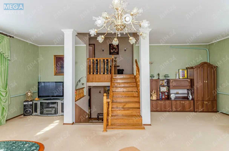 Продаж дома, 2&nbsp;поверху, 255&nbsp;кв.м, 4&nbsp;кімнати, ділянка 25&nbsp;соток, <a class="location-link" href="/zheleznodorozhnoe-selo-pl/" title="Недвижимость Залізничне">Залізничне</a>, Зоряна, 1 (изображение 6)