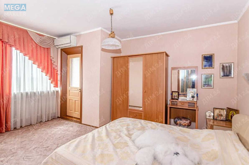 Продаж дома, 2&nbsp;поверху, 255&nbsp;кв.м, 4&nbsp;кімнати, ділянка 25&nbsp;соток, <a class="location-link" href="/zheleznodorozhnoe-selo-pl/" title="Недвижимость Залізничне">Залізничне</a>, Зоряна, 1 (изображение 14)