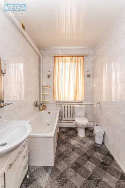 Продаж дома, 2&nbsp;поверху, 255&nbsp;кв.м, 4&nbsp;кімнати, ділянка 25&nbsp;соток, <a class="location-link" href="/zheleznodorozhnoe-selo-pl/" title="Недвижимость Залізничне">Залізничне</a>, Зоряна, 1 (изображение 17)