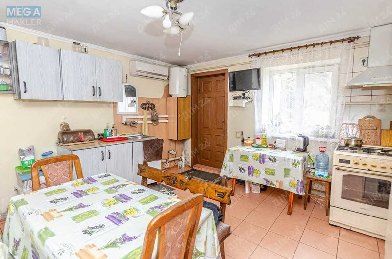 Продаж дома, 2&nbsp;поверху, 255&nbsp;кв.м, 4&nbsp;кімнати, ділянка 25&nbsp;соток, <a class="location-link" href="/zheleznodorozhnoe-selo-pl/" title="Недвижимость Залізничне">Залізничне</a>, Зоряна, 1 (изображение 22)