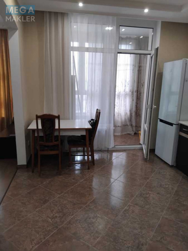 Оренда 1 кімнатної квартири, <a class="location-link" href="/kiev/" title="Недвижимость Київ">Київ</a>, <a class="location-link" href="/kiev/darnickij/" title="Недвижимость Дарницький район">Дарницький р-н</a>, Армянская ул., 6а (изображение 12)