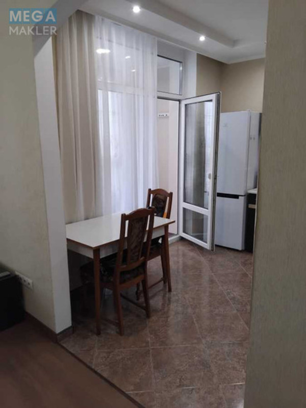 Оренда 1 кімнатної квартири, <a class="location-link" href="/kiev/" title="Недвижимость Київ">Київ</a>, <a class="location-link" href="/kiev/darnickij/" title="Недвижимость Дарницький район">Дарницький р-н</a>, Армянская ул., 6а (изображение 13)