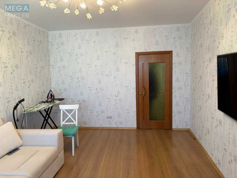 Продаж 3 кімнатної квартири (104/55/12), 19 пов. 23 пов. будинку, <a class="location-link" href="/kiev/" title="Недвижимость Київ">Київ</a>, <a class="location-link" href="/kiev/darnickij/" title="Недвижимость Дарницький район">Дарницький р-н</a>, Днепровская наб., 25 (изображение 4)