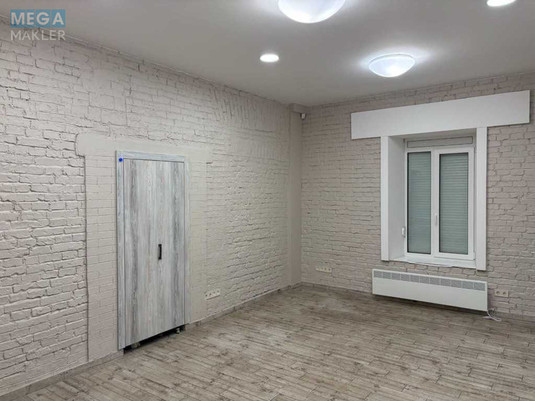 Оренда комерційної нерухомості, 56&nbsp;кв.м, под офис, <a class="location-link" href="/kiev/" title="Недвижимость Київ">Київ</a>, <a class="location-link" href="/kiev/pecherskij/" title="Недвижимость Печерський район">Печерський р-н</a>, Лютеранская ул., 16 (изображение 11)