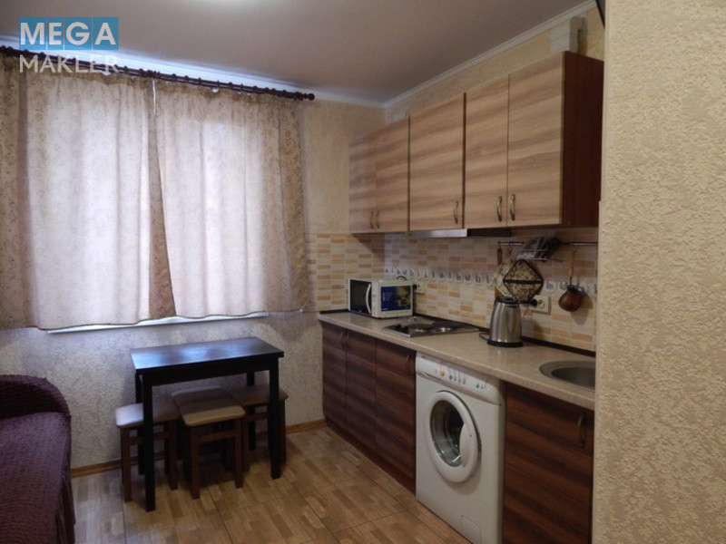 Оренда дома, люкс, <a class="location-link" href="/odessa/" title="Недвижимость Одеса">Одеса</a>, <a class="location-link" href="/odessa/kievskij/" title="Недвижимость Київський район">Київський р-н</a>, Совиньон пер.Тенистый 5/4 (изображение 6)