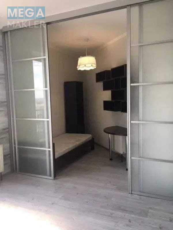 Продаж 1 кімнатної квартири (54/23/9), 21 пов. 27 пов. будинку, <a class="location-link" href="/kiev/" title="Недвижимость Київ">Київ</a>, <a class="location-link" href="/kiev/pecherskij/" title="Недвижимость Печерський район">Печерський р-н</a>, Євгена Коновальця вул., 44А (изображение 3)