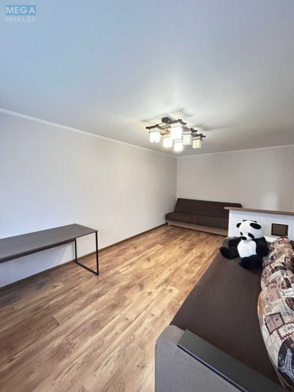 Продаж 1 кімнатної квартири (38/18/8), 1 пов. 5 пов. будинку, <a class="location-link" href="/kiev/" title="Недвижимость Київ">Київ</a>, <a class="location-link" href="/kiev/solomenskij/" title="Недвижимость Солом'янський район">Солом'янський р-н</a>, Любомира Гузара просп., 9а (изображение 7)