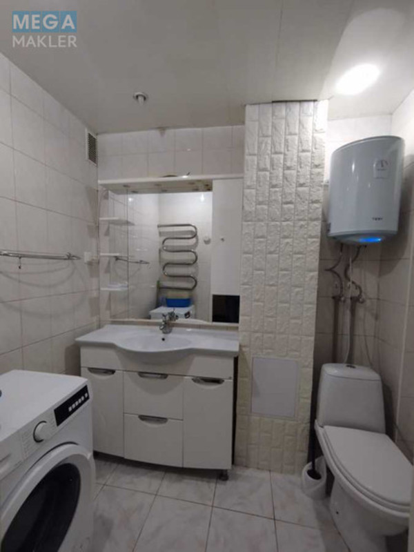 Оренда 2 кімнатної квартири, <a class="location-link" href="/kiev/" title="Недвижимость Київ">Київ</a>, <a class="location-link" href="/kiev/solomenskij/" title="Недвижимость Солом'янський район">Солом'янський р-н</a>, Політехнічний пров., 5а (изображение 4)