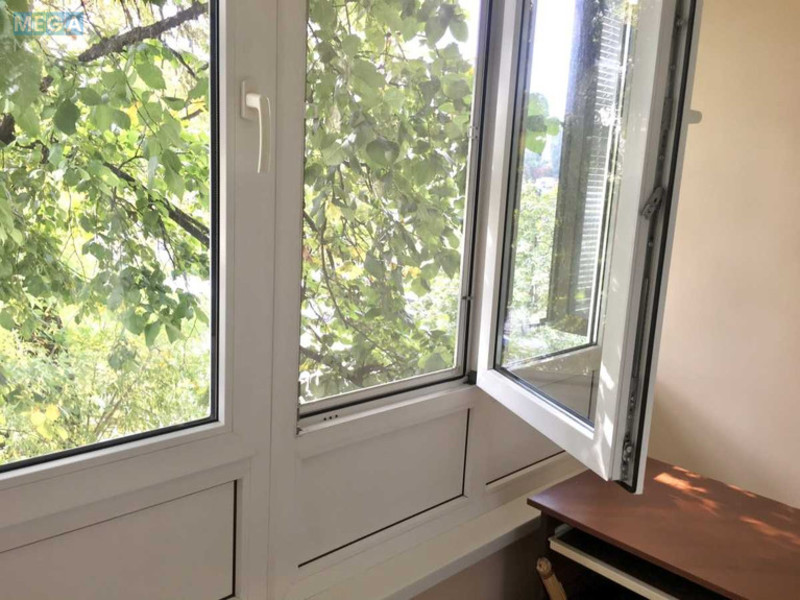 Продаж 2 кімнатної квартири (45/32/7), 3 пов. 9 пов. будинку, <a class="location-link" href="/kiev/" title="Недвижимость Київ">Київ</a>, <a class="location-link" href="/kiev/shevchenkovskij/" title="Недвижимость Шевченківський район">Шевченківський р-н</a>, Берестейский просп., 20 (изображение 9)