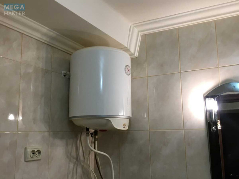 Продаж 2 кімнатної квартири (45/32/7), 3 пов. 9 пов. будинку, <a class="location-link" href="/kiev/" title="Недвижимость Київ">Київ</a>, <a class="location-link" href="/kiev/shevchenkovskij/" title="Недвижимость Шевченківський район">Шевченківський р-н</a>, Берестейский просп., 20 (изображение 11)