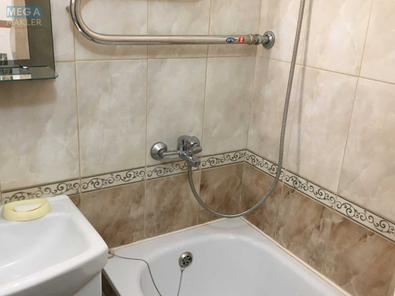 Продаж 2 кімнатної квартири (45/32/7), 3 пов. 9 пов. будинку, <a class="location-link" href="/kiev/" title="Недвижимость Київ">Київ</a>, <a class="location-link" href="/kiev/shevchenkovskij/" title="Недвижимость Шевченківський район">Шевченківський р-н</a>, Берестейский просп., 20 (изображение 13)