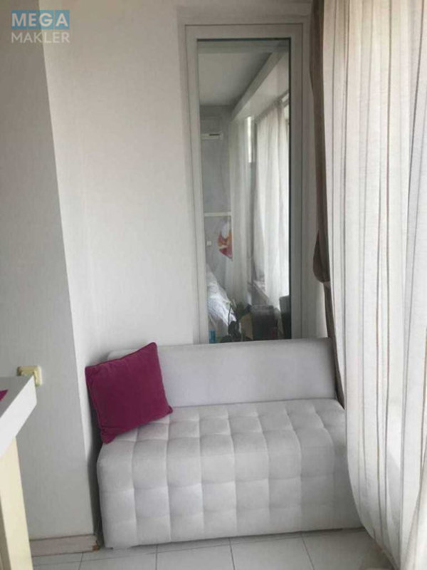 Продаж 1 кімнатної квартири (38/20/14), 15 пов. 16 пов. будинку, <a class="location-link" href="/kiev/" title="Недвижимость Київ">Київ</a>, <a class="location-link" href="/kiev/solomenskij/" title="Недвижимость Солом'янський район">Солом'янський р-н</a>, Соломенская ул., 41 (изображение 5)