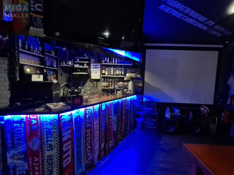 Оренда комерційної нерухомості, 550&nbsp;кв.м, <a class="location-link" href="/kiev/" title="Недвижимость Київ">Київ</a>, <a class="location-link" href="/kiev/dneprovskij/" title="Недвижимость Днепровский район">Днепровский р-н</a>, Павла Тычины просп., 7 (изображение 6)