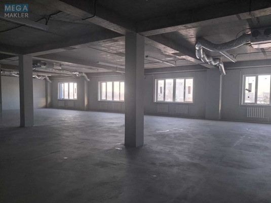 Оренда комерційної нерухомості, 600&nbsp;кв.м, под склад, <a class="location-link" href="/kiev/" title="Недвижимость Київ">Київ</a>, <a class="location-link" href="/kiev/solomenskij/" title="Недвижимость Солом'янський район">Солом'янський р-н</a>, Ушинского ул. (изображение 2)