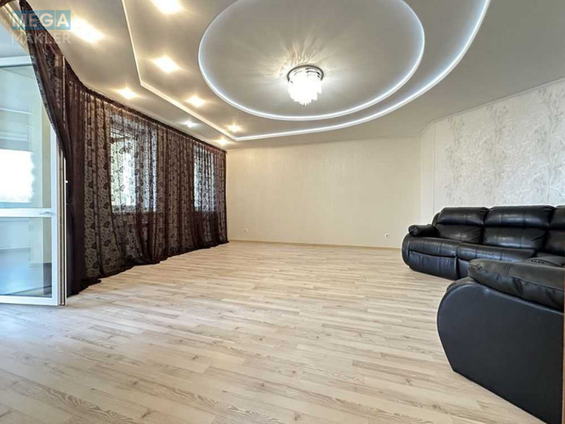 Продаж 3 кімнатної квартири (120,2/?/14,4), 3 пов. 9 пов. будинку, <a class="location-link" href="/brovary/" title="Недвижимость Бровари">Бровари</a>, Чубинського (изображение 3)