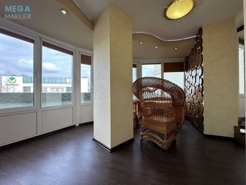 Продаж 3 кімнатної квартири (120,2/?/14,4), 3 пов. 9 пов. будинку, <a class="location-link" href="/brovary/" title="Недвижимость Бровари">Бровари</a>, Чубинського (изображение 4)