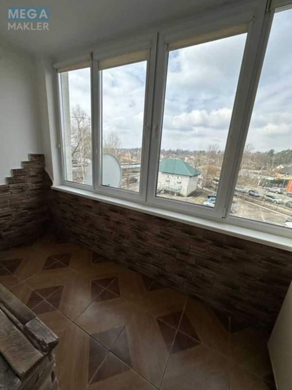 Продаж 3 кімнатної квартири (120,2/?/14,4), 3 пов. 9 пов. будинку, <a class="location-link" href="/brovary/" title="Недвижимость Бровари">Бровари</a>, Чубинського (изображение 12)