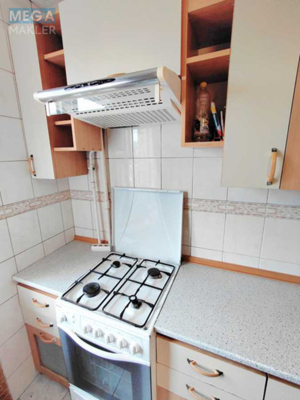 Оренда 2 кімнатної квартири, <a class="location-link" href="/kiev/" title="Недвижимость Київ">Київ</a>, <a class="location-link" href="/kiev/dneprovskij/" title="Недвижимость Днепровский район">Днепровский р-н</a>, Нововокзальна вул., 21 (изображение 6)