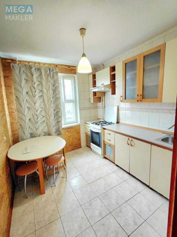 Оренда 2 кімнатної квартири, <a class="location-link" href="/kiev/" title="Недвижимость Київ">Київ</a>, <a class="location-link" href="/kiev/dneprovskij/" title="Недвижимость Днепровский район">Днепровский р-н</a>, Нововокзальна вул., 21 (изображение 12)