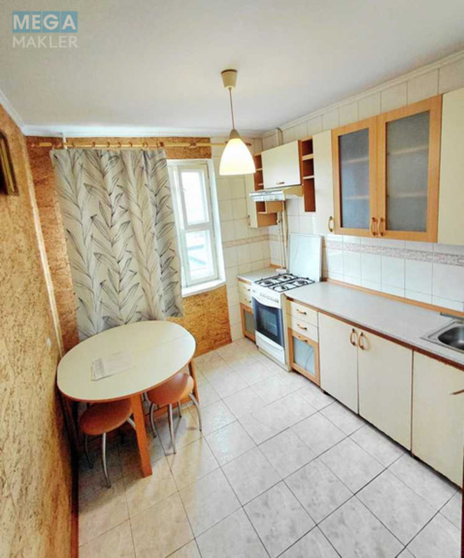 Оренда 2 кімнатної квартири, <a class="location-link" href="/kiev/" title="Недвижимость Київ">Київ</a>, <a class="location-link" href="/kiev/dneprovskij/" title="Недвижимость Днепровский район">Днепровский р-н</a>, Нововокзальна вул., 21 (изображение 13)