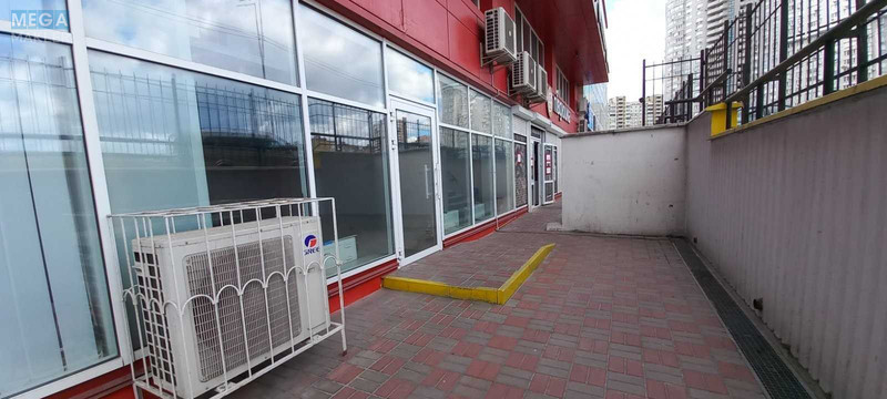 Продаж комерційної нерухомості, 156,50&nbsp;кв.м, под офис, <a class="location-link" href="/kiev/" title="Недвижимость Київ">Київ</a>, <a class="location-link" href="/kiev/darnickij/" title="Недвижимость Дарницький район">Дарницький р-н</a>, Александра Мишуги ул., 10 (изображение 2)