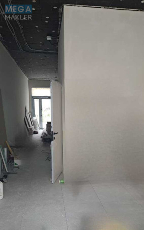 Оренда окремої будівлі/побудови, 48&nbsp;кв.м, <a class="location-link" href="/kiev/" title="Недвижимость Київ">Київ</a>, <a class="location-link" href="/kiev/shevchenkovskij/" title="Недвижимость Шевченківський район">Шевченківський р-н</a>, Салютна вул., 2 (изображение 6)