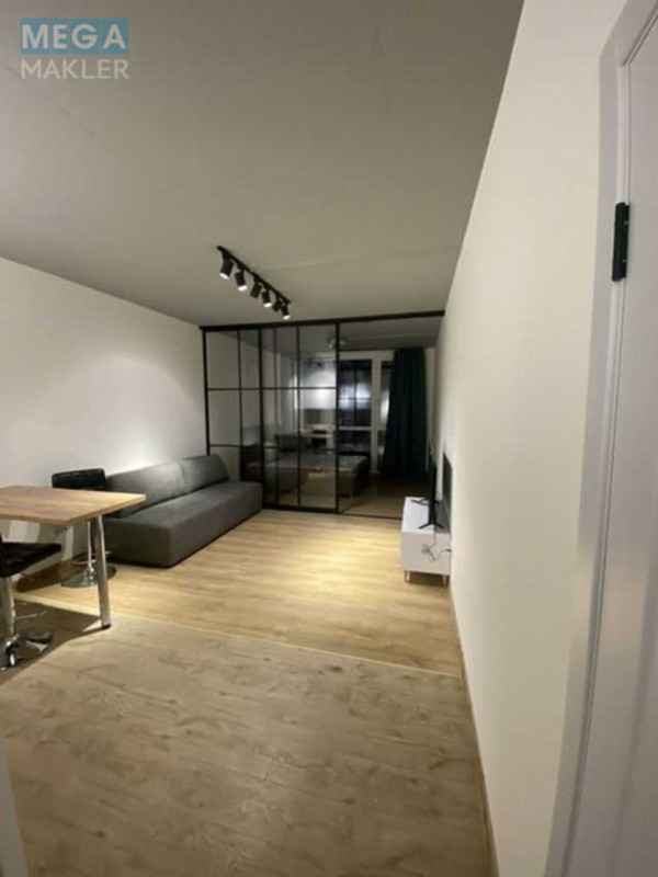 Оренда 1 кімнатної квартири, <a class="location-link" href="/kiev/" title="Недвижимость Київ">Київ</a>, <a class="location-link" href="/kiev/darnickij/" title="Недвижимость Дарницький район">Дарницький р-н</a>, Каменская ул., 127а (изображение 5)