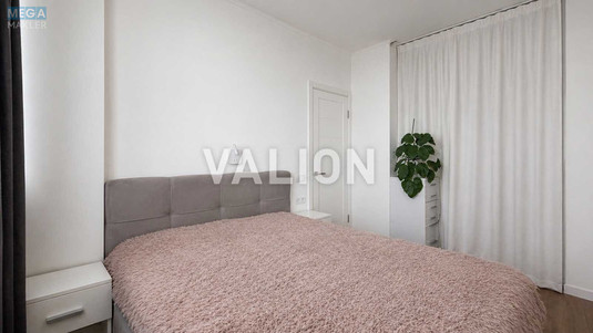 Продаж 1 кімнатної квартири (50/17/23), 15 пов. 23 пов. будинку, <a class="location-link" href="/kiev/" title="Недвижимость Київ">Київ</a>, <a class="location-link" href="/kiev/solomenskij/" title="Недвижимость Солом'янський район">Солом'янський р-н</a>, Генерала Шаповала ул., 20 (изображение 10)