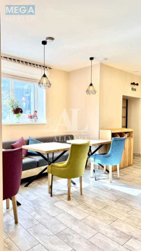 Продаж комерційної нерухомості, 170&nbsp;кв.м, <a class="location-link" href="/sofievskaya-borshagovka/" title="Недвижимость Софіївська Борщагівка">Софіївська Борщагівка</a>, Щаслива, 55 (изображение 8)