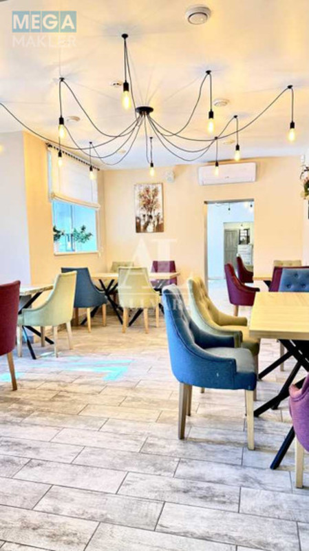 Продаж комерційної нерухомості, 170&nbsp;кв.м, <a class="location-link" href="/sofievskaya-borshagovka/" title="Недвижимость Софіївська Борщагівка">Софіївська Борщагівка</a>, Щаслива, 55 (изображение 10)