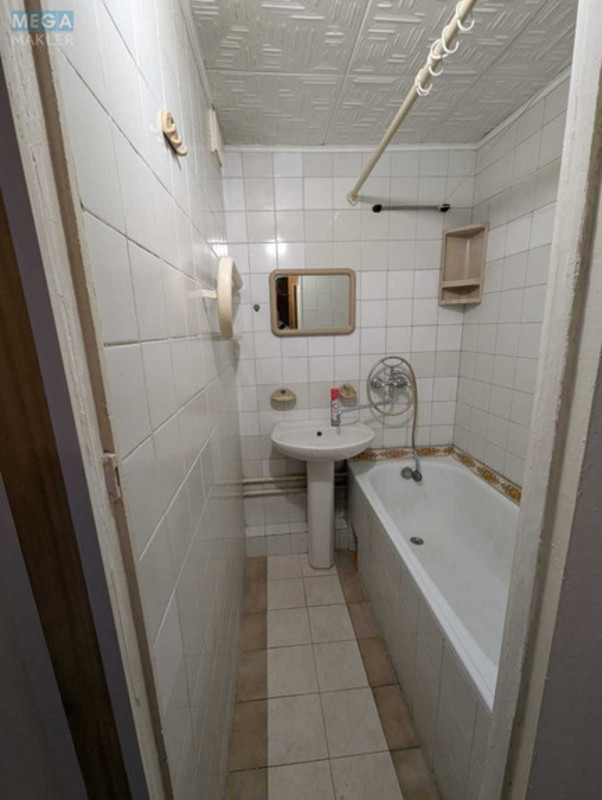 Оренда 1 кімнатної квартири, <a class="location-link" href="/kiev/" title="Недвижимость Київ">Київ</a>, <a class="location-link" href="/kiev/goloseevskij/" title="Недвижимость Голосіївський район">Голосіївський р-н</a>, Голосіївський просп., 19 (изображение 10)