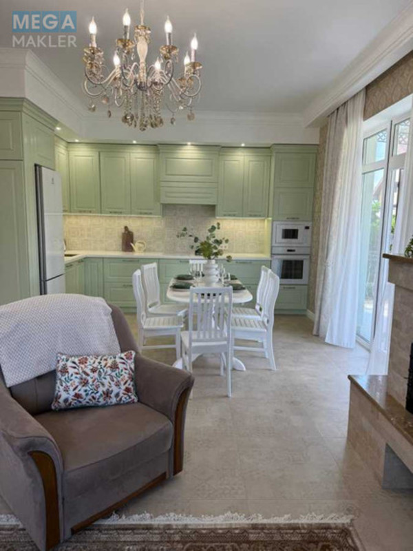 Продаж дома, 2&nbsp;поверху, 165&nbsp;кв.м, 4&nbsp;кімнати, ділянка 12&nbsp;соток, <a class="location-link" href="/romankov/" title="Недвижимость Романків">Романків</a>, Розкішна (изображение 4)