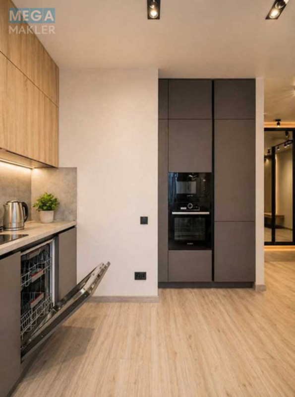 Продаж 3 кімнатної квартири (92,2/52/25), 11 пов. 12 пов. будинку, <a class="location-link" href="/sofievskaya-borshagovka/" title="Недвижимость Софіївська Борщагівка">Софіївська Борщагівка</a>, Чубинського, 8Б (изображение 7)