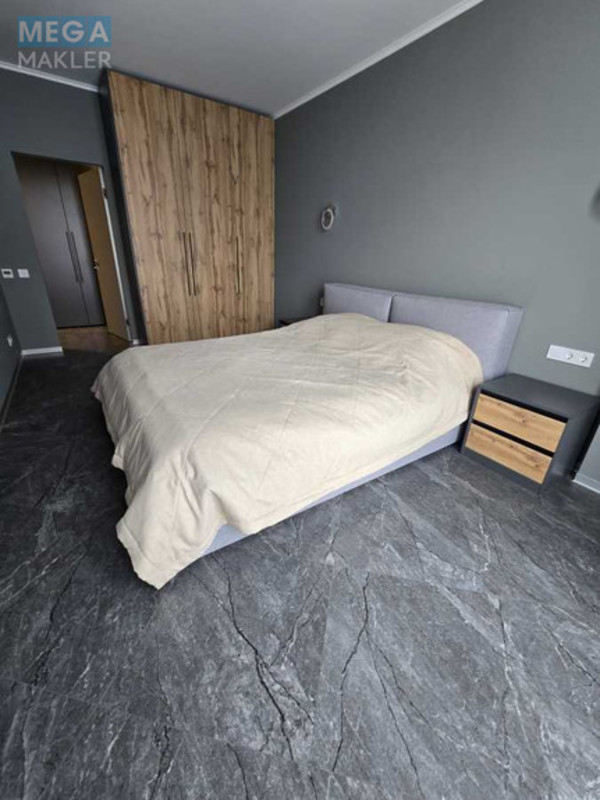 Оренда 3 кімнатної квартири, <a class="location-link" href="/kiev/" title="Недвижимость Київ">Київ</a>, <a class="location-link" href="/kiev/shevchenkovskij/" title="Недвижимость Шевченківський район">Шевченківський р-н</a>, Шолуденка вул., 30 (изображение 9)