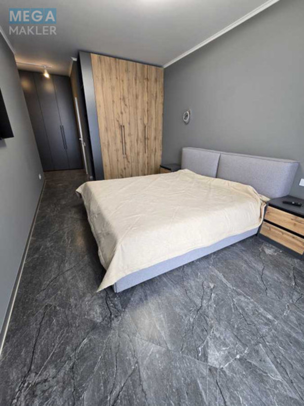 Оренда 3 кімнатної квартири, <a class="location-link" href="/kiev/" title="Недвижимость Київ">Київ</a>, <a class="location-link" href="/kiev/shevchenkovskij/" title="Недвижимость Шевченківський район">Шевченківський р-н</a>, Шолуденка вул., 30 (изображение 12)