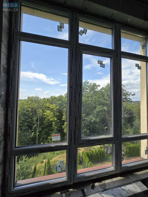 Продаж 1 кімнатної квартири (44/17/13), 4 пов. 5 пов. будинку, <a class="location-link" href="/kiev/" title="Недвижимость Київ">Київ</a>, <a class="location-link" href="/kiev/goloseevskij/" title="Недвижимость Голосіївський район">Голосіївський р-н</a>, Метрологическая ул., 52 (изображение 4)